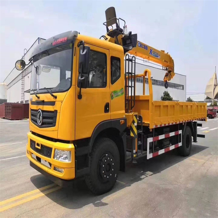 赤坎附近找一辆随车吊出租